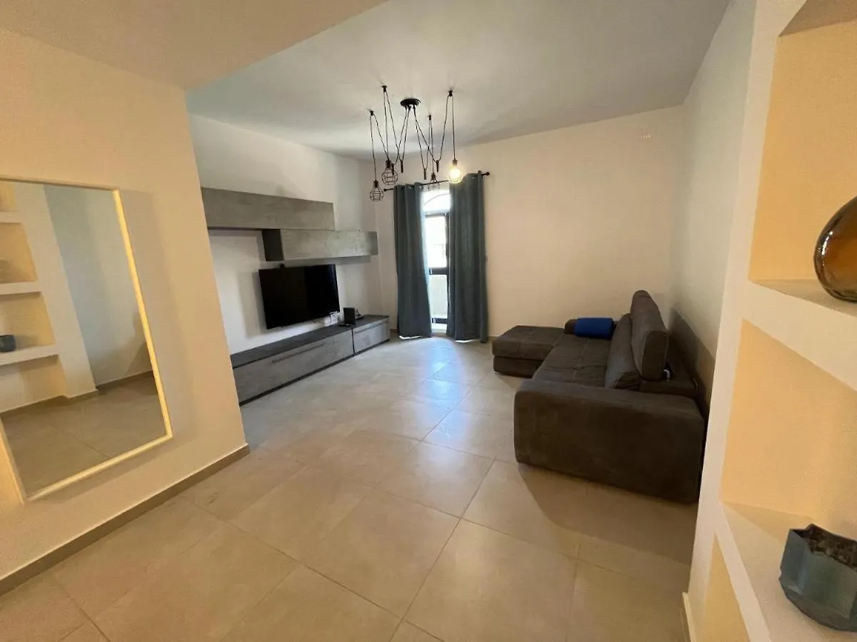 Large 3 Bedroom Apartment Pembroke Malta